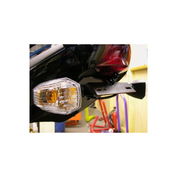 R&G ER6 PLATE HOLDER